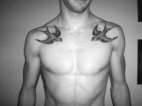 tatuaje hombre clavicula|Mejores tatuajes en la clavícula para hombres 2024